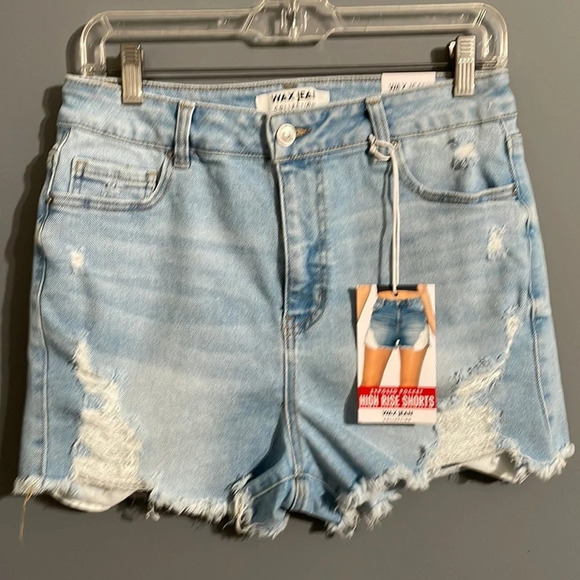 Ladies WAX denim shorts high-rise. Large - Picture 1 of 3